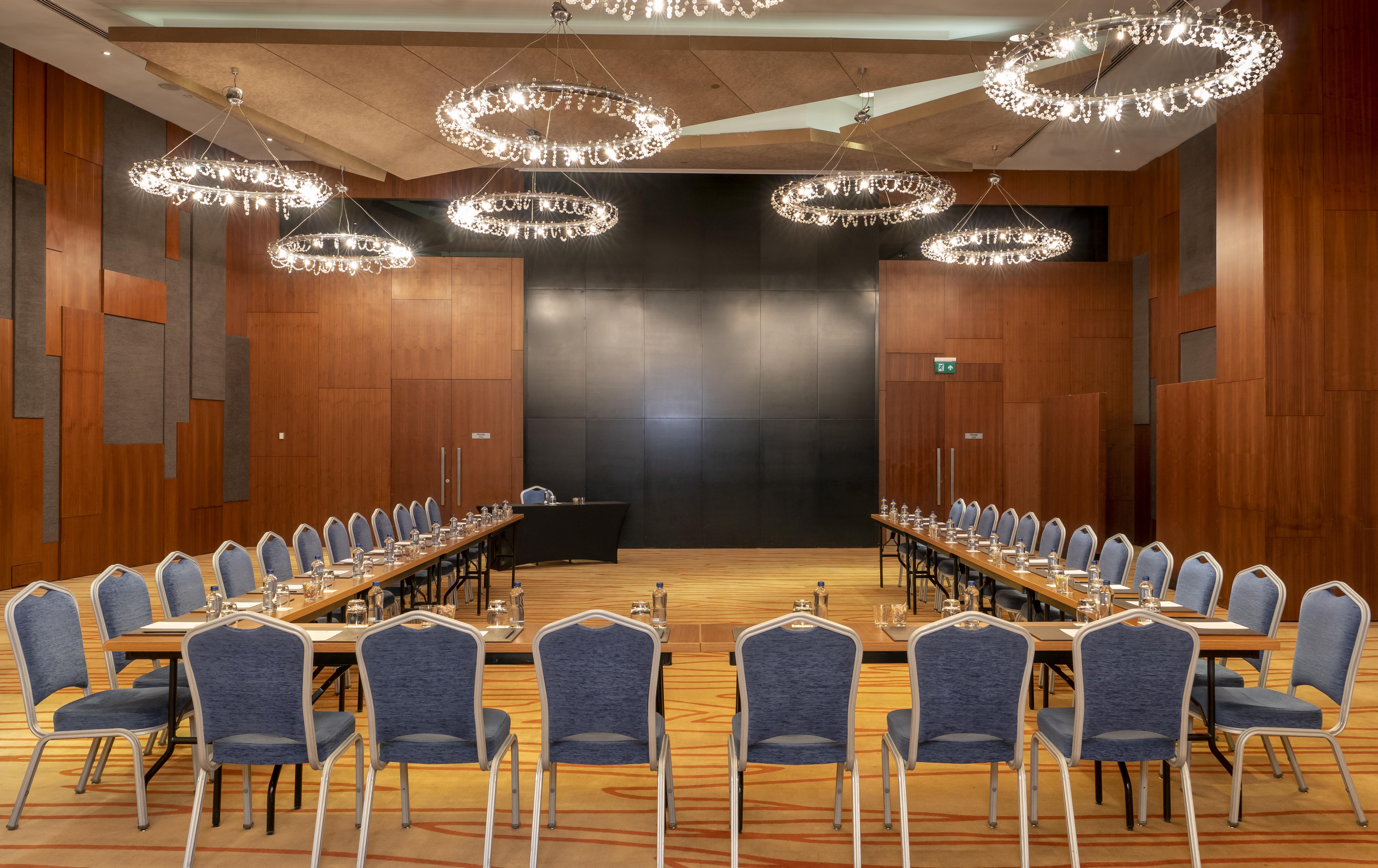 Radisson Blu Hotel Istanbul Asia Exterior photo The main conference room